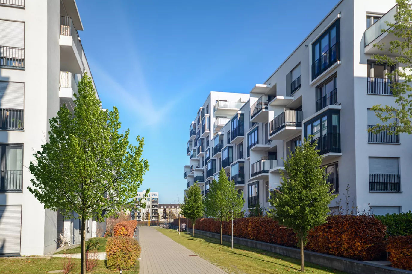 Quels sont les avantages et les inconvénients du crowdfunding immobilier ?